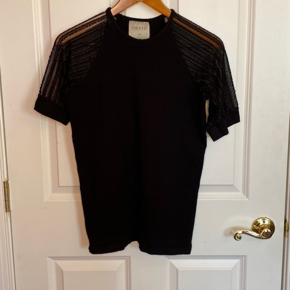 ORTTU Shirt (size XS)